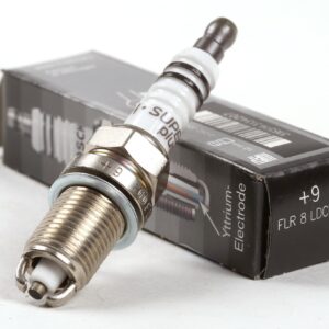 Bosch FLR8LDCU+ Super Plus spark plug
