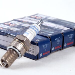 Bosch WR7DC+ spark plugs (set of 4)
